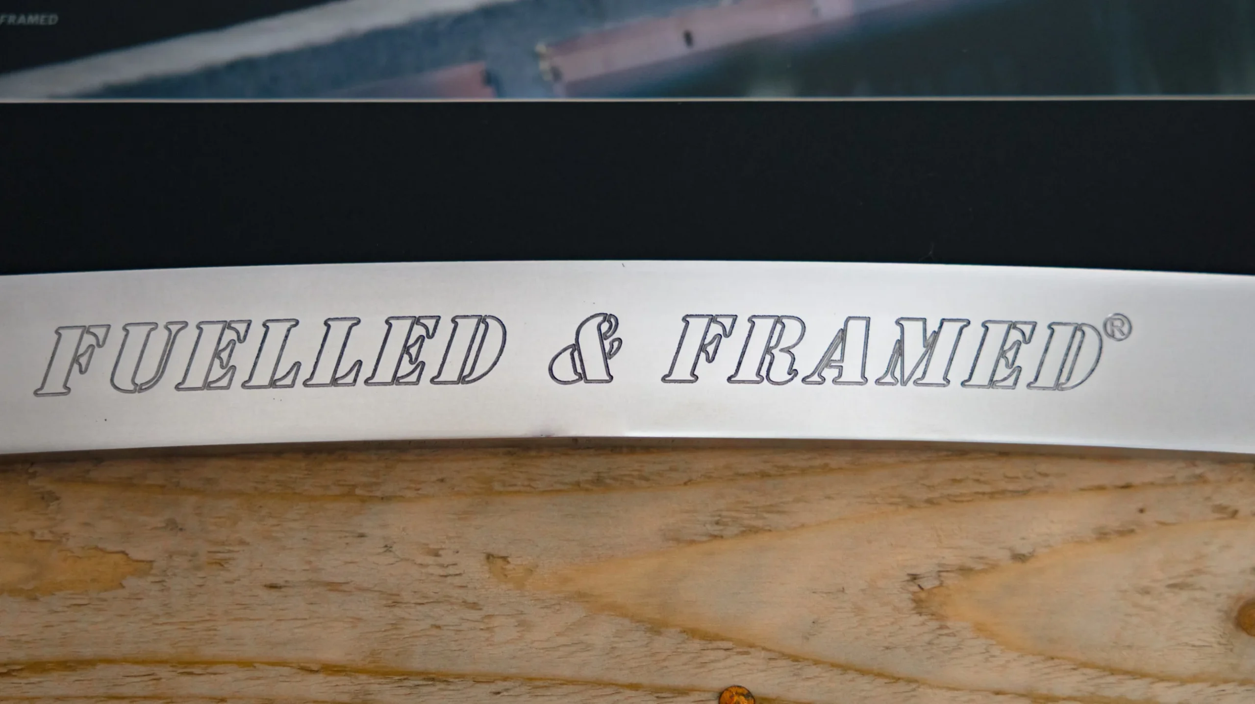 Medium Aluminium Frame (2)