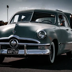 Coooool tow car!